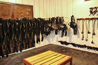 Dive equipment for rent