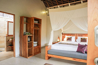 Bedroom - Hillside Standard Bungalow - Alor Tanapi Dive Resort - Indonesia Dive Resort