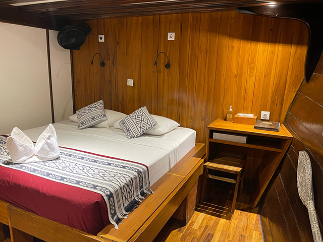 Lower Deck Cabin - MSV Amira - Indonesia Liveaboard
