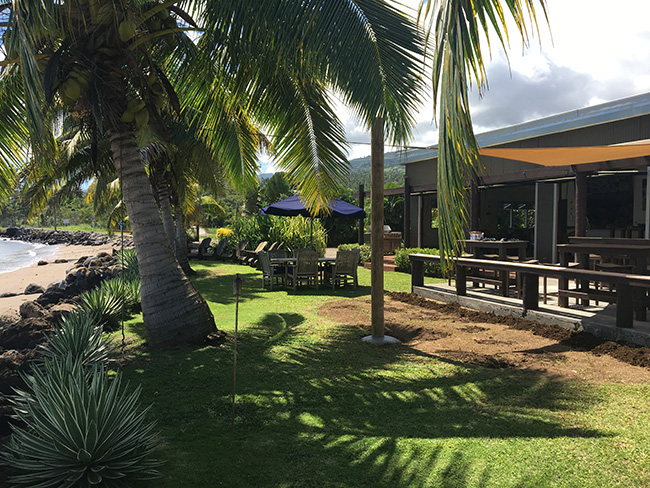 Pool & Garden - Aroha Taveuni Resort - Fiji Dive Resorts