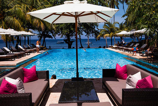 Pool - Atmosphere Resorts & Spa - Philippines Dive Resorts