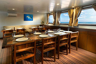 Dining area - Blue Manta - Indonesia Liveaboards - Dive Discovery Indonesia