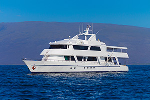 M/Y Blue Spirit Galapagos - Galapagos Liveaboards - Dive Discovery Galapagos