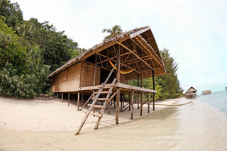 Kri Island Resort - Raja Ampat Dive Resort - Dive Discovery Indonesia