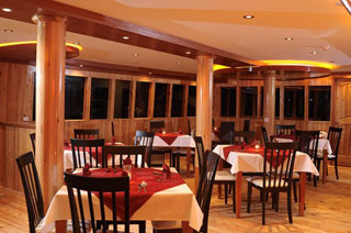 MV Orion - Maldives Live Aboards - Dive Discovery Maldives