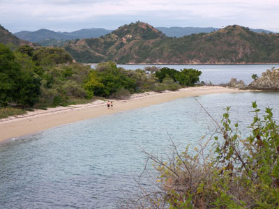 Angel Island Bidadari - Reefseekers Diving & Accommodation in Komodo National Park