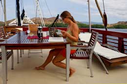 Komodo National Park Dive with Seven Seas Liveaboard