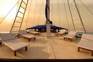 S/Y Siren Indonesian Liveaboard