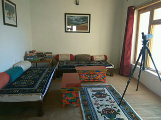 Living room - Snow Leopard lodge