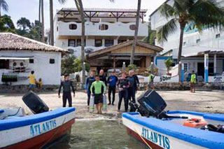 Atlantis Dive Resort - Philippines Dive Resorts - Dive Discovery Philippines