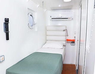 Single Cabin Main Deck - Ferox - Malpelo Island Live Aboard