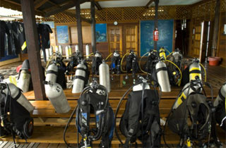 Dive Center - Lankayan Island Resort - Malaysia Dive Resorts