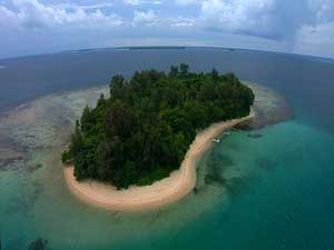 Lissenung Island Resort - PNG Dive Resorts - Dive Discovery PNG