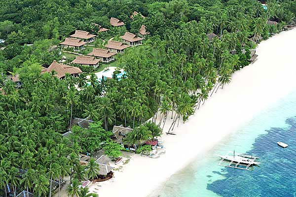 Alona Palm Beach Resort, Anilao Outrigger Resort - Philippines Dive Resorts - Dive Discovery Philippines