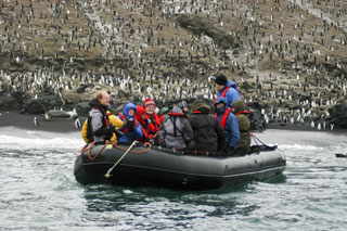 Antarctic Peninsula Basecamp - Dive Discovery