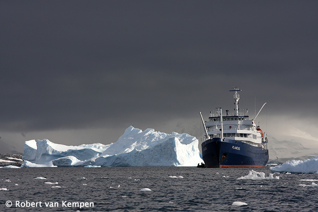 M/V Plancius - Arctic, Antarctica Liveaboards - Dive Discovery