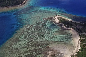 Barefoot Manta Island - Fiji Dive Resorts - Dive Discovery Fiji Islands