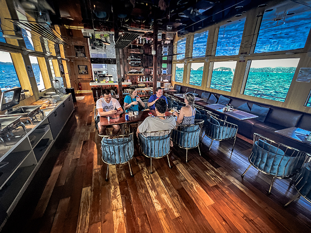 Dining area - M/Y  Black Pearl Explorer - Micronesia Liveaboard