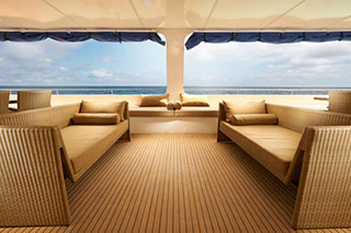 Sun deck - Blue Manta - Indonesia Liveaboards - Dive Discovery Indonesia