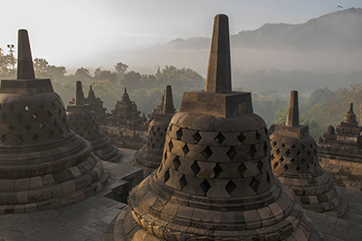 4 Days / 3 Nights Private Yogyakarta Tour