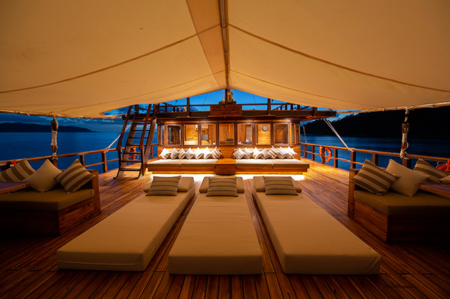 Sun deck - Coralia - Indonesia Liveaboards