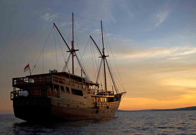 MSY Damai I - Indonesia Liveaboards - Dive Discovery Indonesia