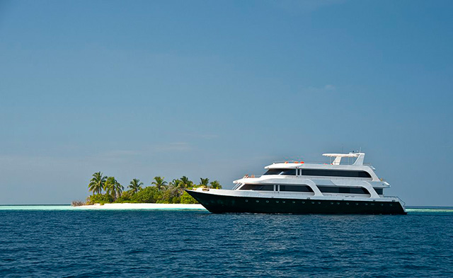 MV Emperor Leo - Maldives Liveaboards - Dive Discovery Maldives