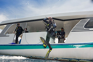 diving from the dhoni tender - MV Emperor Leo - Maldives Liveaboards
