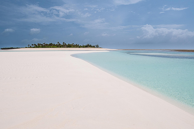 Pristine beach - Fanjove Island - Tanzania Dive Resort