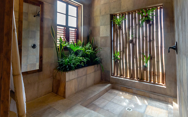 Suite bathroom - Jungle Bay Dominica - Dominica Dive Resort