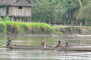 Karawari Lodge - PNG Resorts & Culture Lodges - Dive Discovery PNG