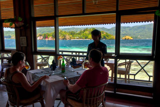 Kungkungan Bay Resort - Indonesia Dive Resorts