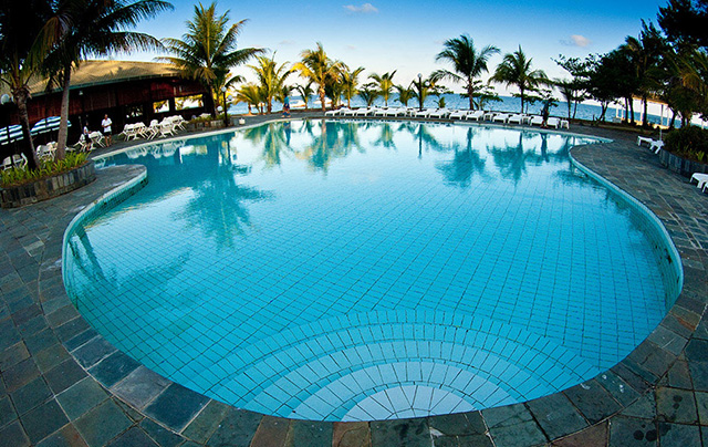 Swimming pool - Layang Layang Island Resort - Malaysia Dive Resort