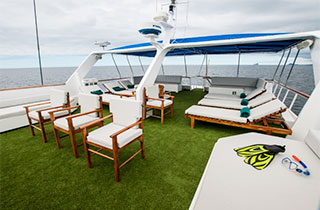 Sun deck - M/Y Letty - Galapagos Liveaboards - Dive Discovery Galapagos