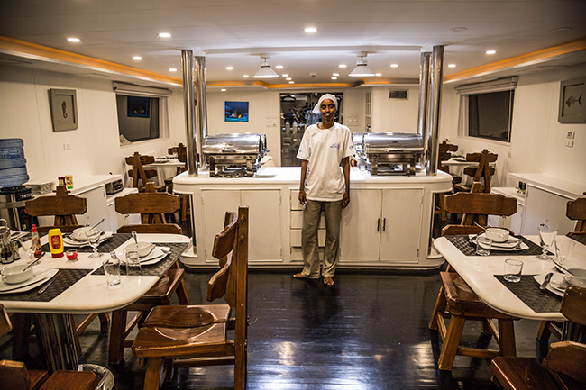 Restaurant - M/Y Lucy - Djibouti Live Aboard