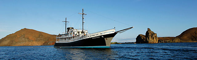 M/V Evolution - Galapagos Live Aboards - Dive Discovery Galapagos