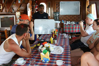MV Stringray - Maldives Liveaboards - Dive Discovery Maldives