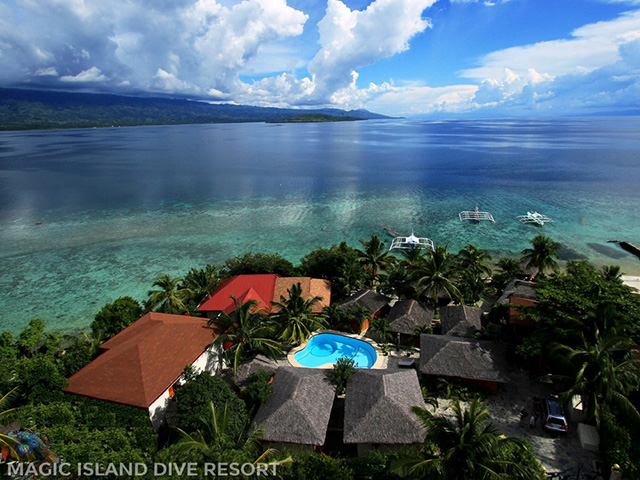 Magic Island Dive Resort - Philippines Dive Resorts - Dive Discovery Philippines