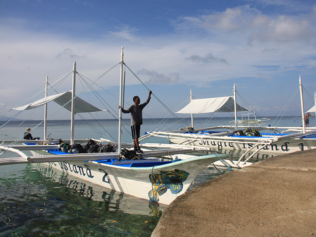 Dive boats - Magic Island Dive Resort - Philippines Dive Resorts