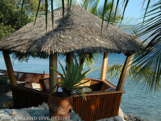 Restaurant - Magic Island Dive Resort - Philippines Dive Resorts