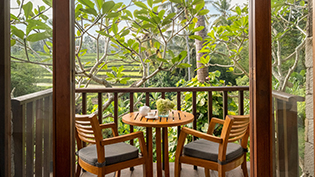 varanda - Impressive Forest Corner Suite - Maya Ubud, Bali