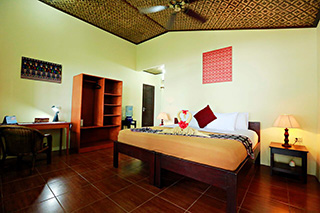 Double bed - Murex Bangka Resort - Indonesia Dive Resort