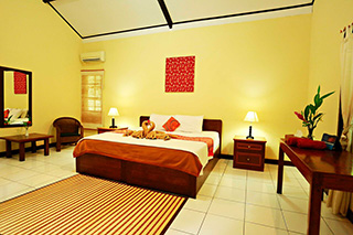Double bed - Murex Manado Resort - Indonesia Dive Resort