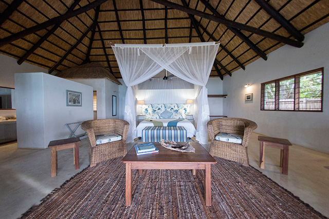 Thatched unit - Ossimba Beach Lodge - Mozambique Dive Resorts - Dive Discovery Mozambique