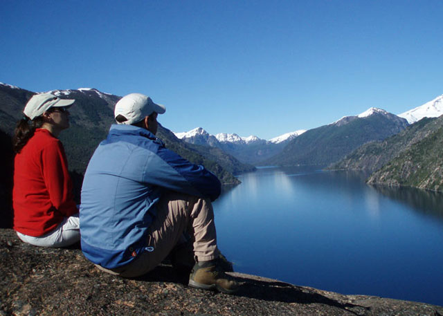 Trekking in Patagonia - Argentina Tour Packages - Dive Discovery