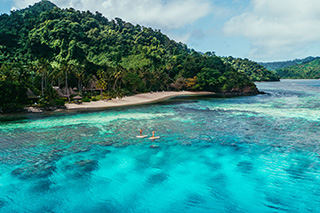 Stand-up paddle - Qamea Beach Resort - Fiji Dive Resort