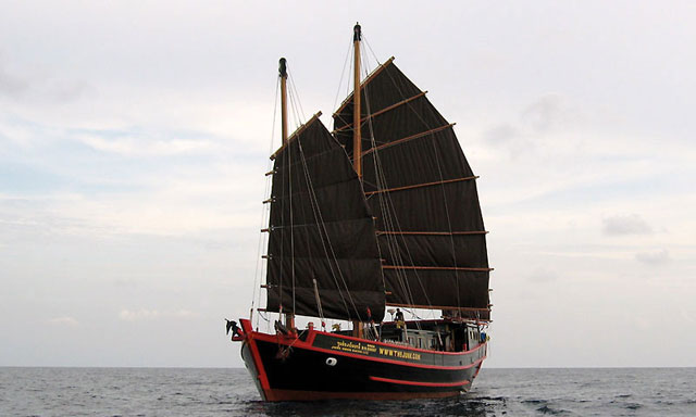 June Hong Chian Lee or The Junk - Timor-Leste Liveaboards - Dive Discovery Timor-Leste