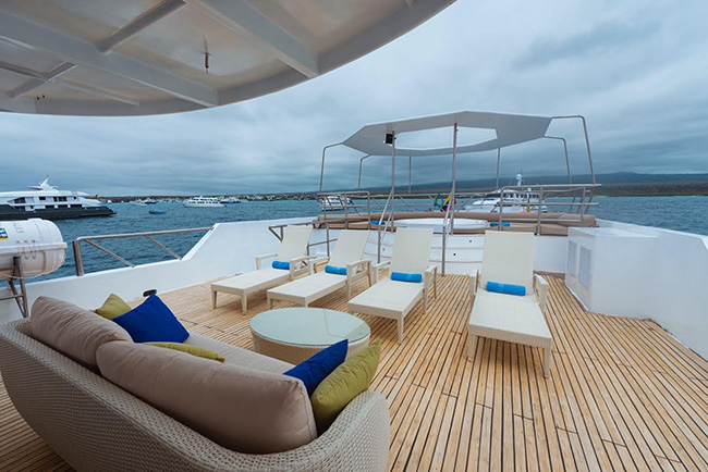 Sun deck - M/V Tiburon Explorer - Galapagos Liveaboard