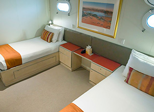 Ocean class twins cabin - True North - Australia Liveaboard