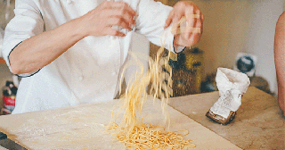 Pasta making - Verona wine tour